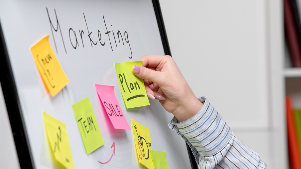 marketing mix efacont